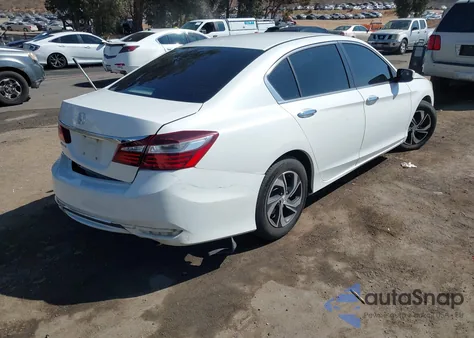 2017 Honda Accord Lx z USA, uszkodzony, nr VIN 1HGCR2F32HA193825